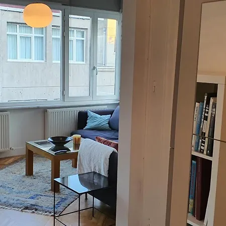Stylish Cozy 1-bedroom With Balcony & Sea View * Κωνσταντινούπολη