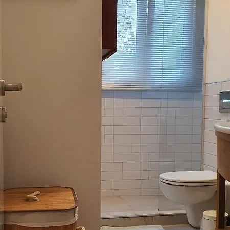 Διαμέρισμα Stylish Cozy 1-bedroom With Balcony & Sea View Κωνσταντινούπολη